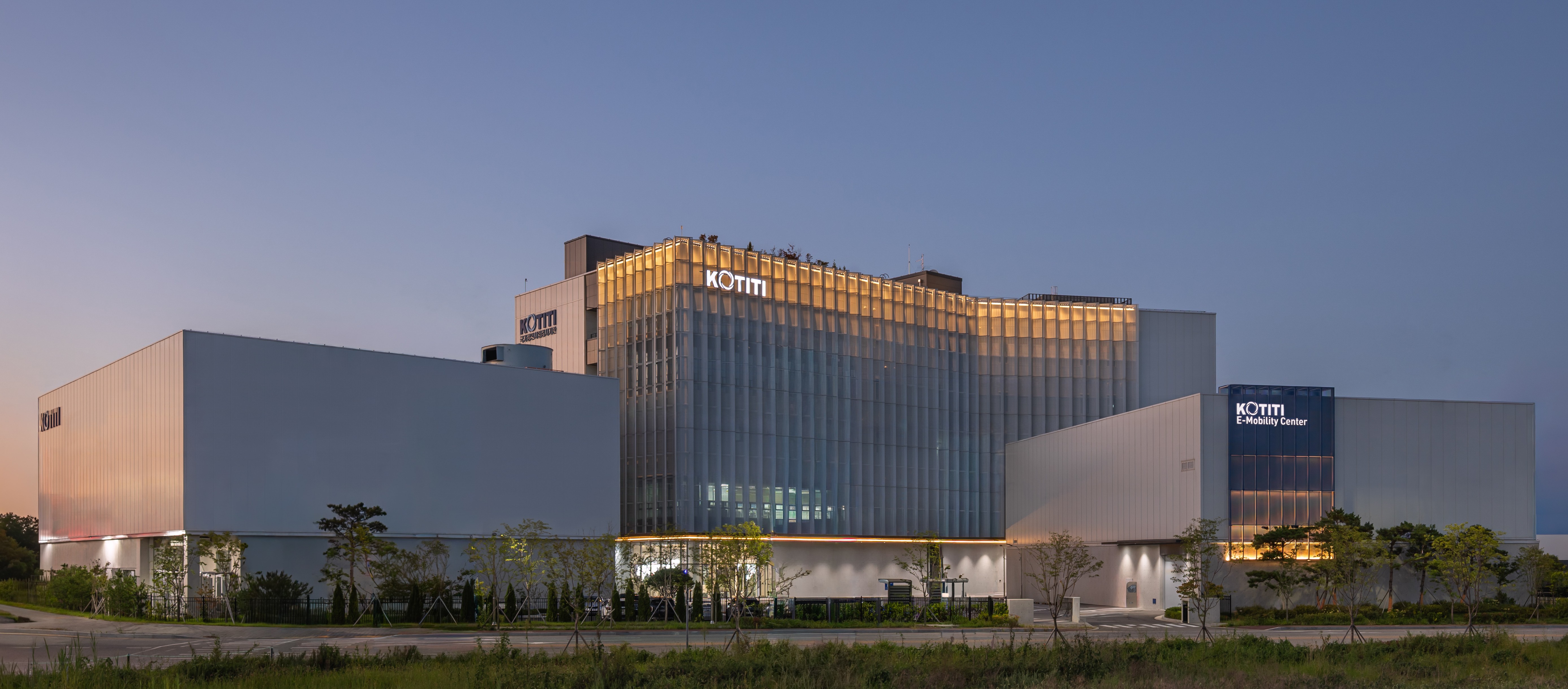 [KOTITI시험연구원 평택 E-Mobility Center]